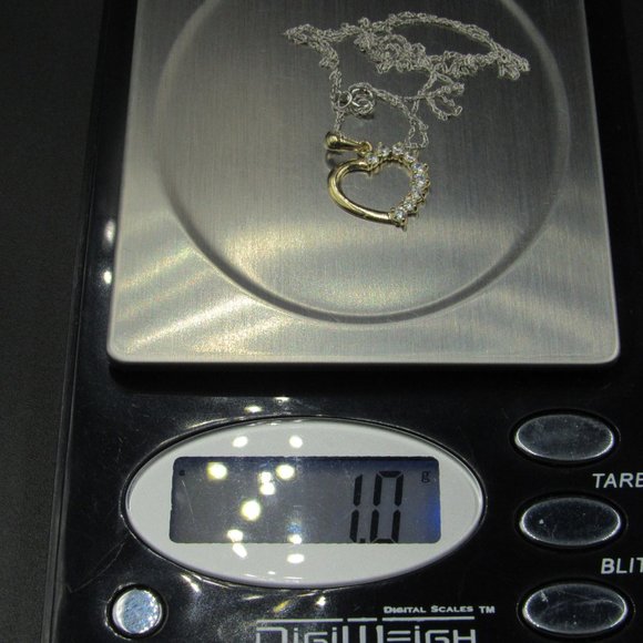 18" 10K Gold Cubic Zirconia Diamond Heart Necklace - Picture 7 of 7